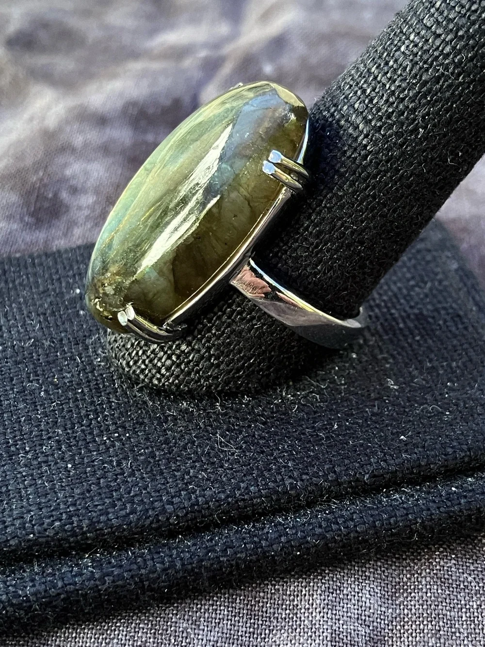 Labradorite Oval Ring in Stainless Steel